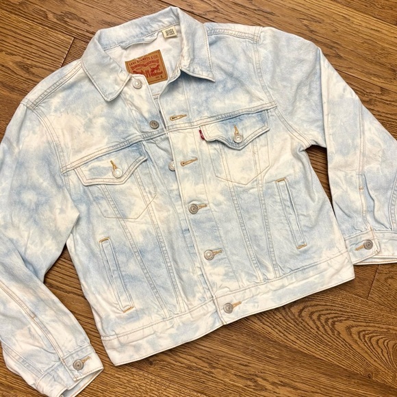 Levi’s 90’s Trucker Jacket - Picture 5 of 13